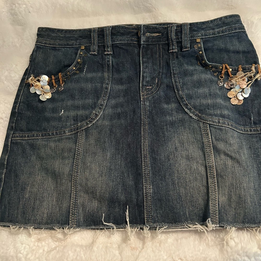 ❤️ Cache Blue and Gold Embellished Mini Skirt